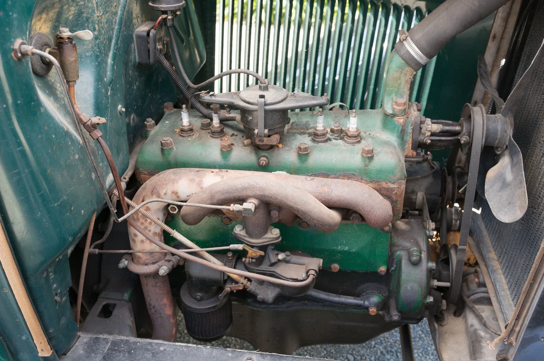 1930 Ford Model A Pickup & Model AA - Image 4 of 9