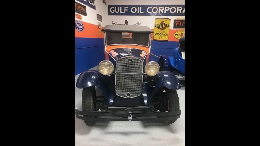1930 Ford Model A Pickup & Model AA - Image 7 of 7