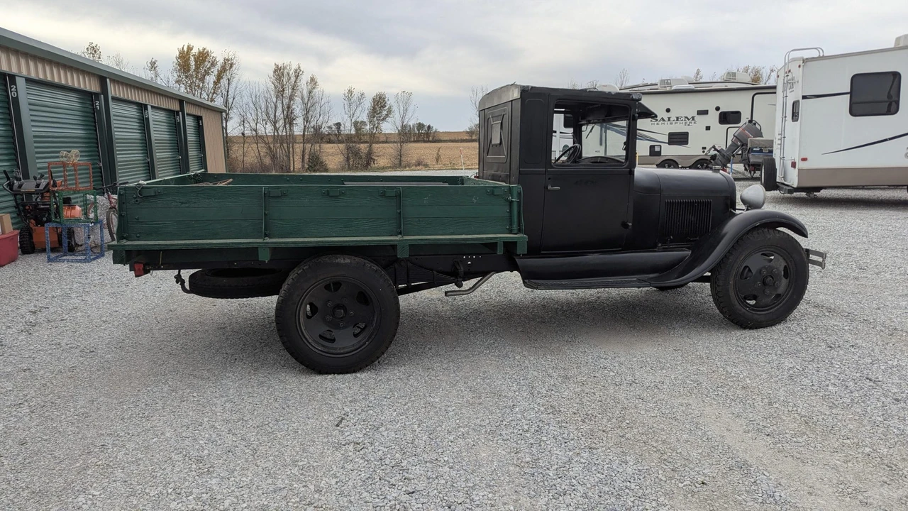 1930 Ford Model A Pickup & Model AA - Image 18 of 31