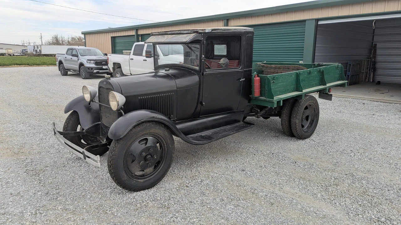 1930 Ford Model A Pickup & Model AA - Image 7 of 31