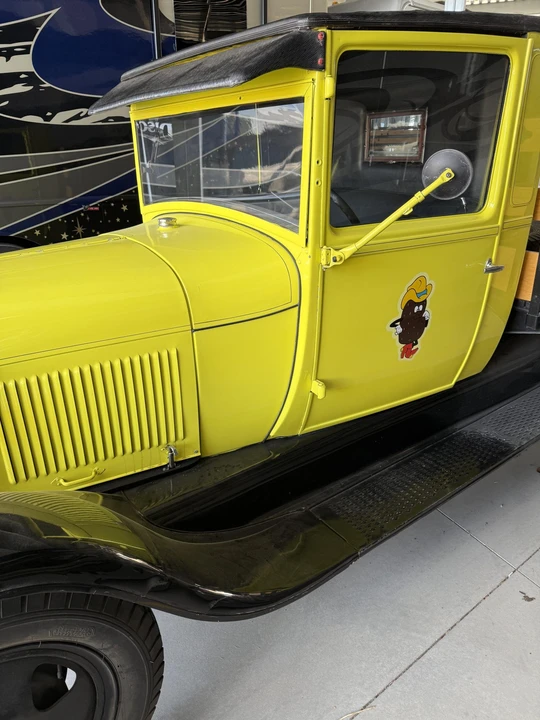 1930 Ford Model A Pickup & Model AA - Image 18 of 31