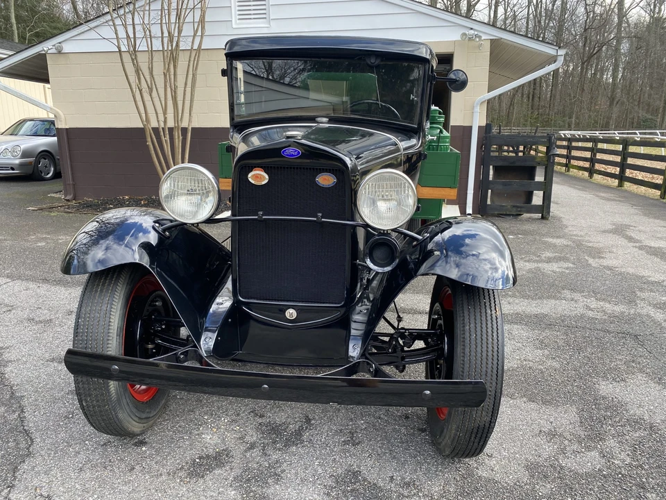 1930 Ford Model A Pickup & Model AA - Image 11 of 31
