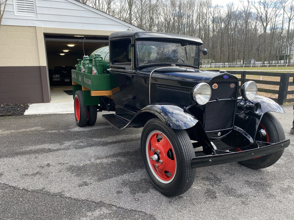 1930 Ford Model A Pickup & Model AA - Image 10 of 31