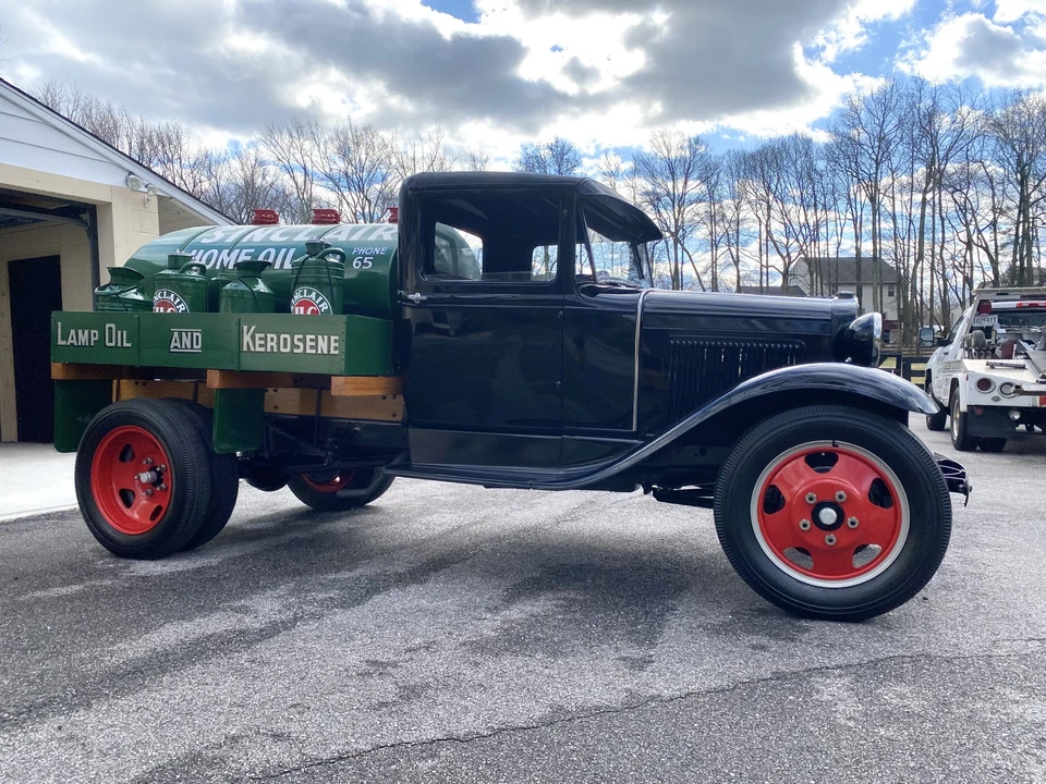 1930 Ford Model A Pickup & Model AA - Image 9 of 31