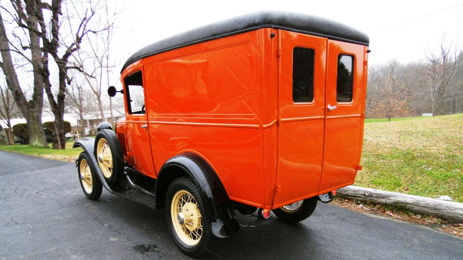 1930 Ford Model A Pickup & Model AA - Image 3 of 5