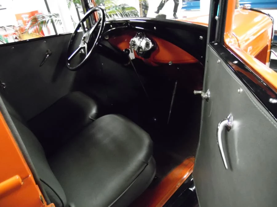 1930 Ford Model A Pickup & Model AA - Image 5 of 5