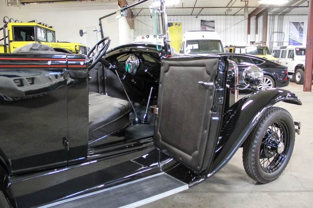 1930 Ford - Image 28 of 31