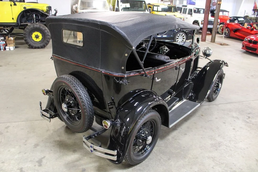 1930 Ford - Image 26 of 31