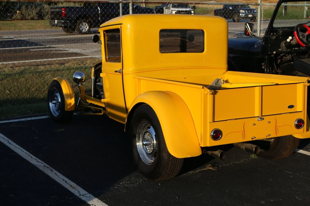 1930 Ford Model A Pickup & Model AA - Image 5 of 18