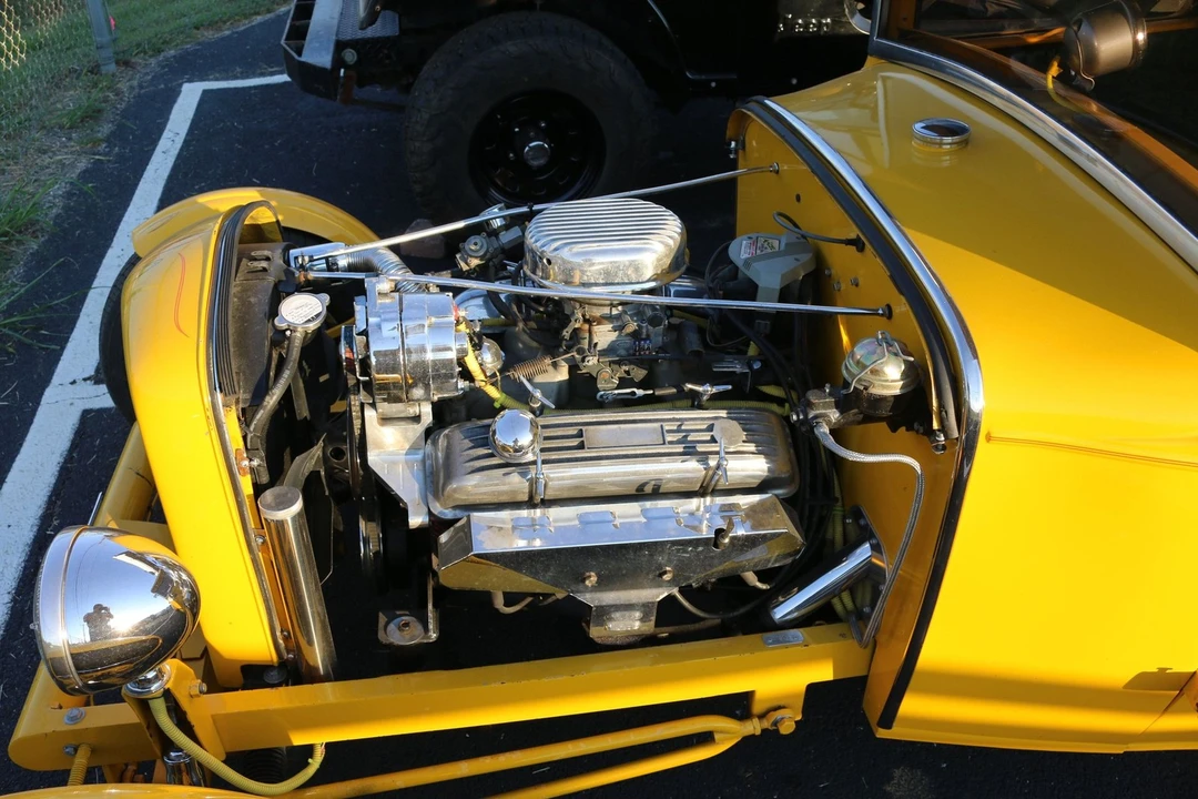 1930 Ford Model A Pickup & Model AA - Image 11 of 18