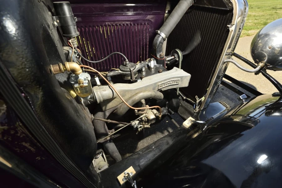 1930 Ford Model A Pickup & Model AA - Image 20 of 23
