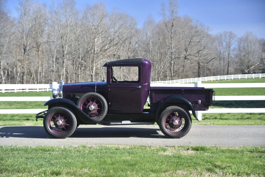 1930 Ford Model A Pickup & Model AA - Image 2 of 23