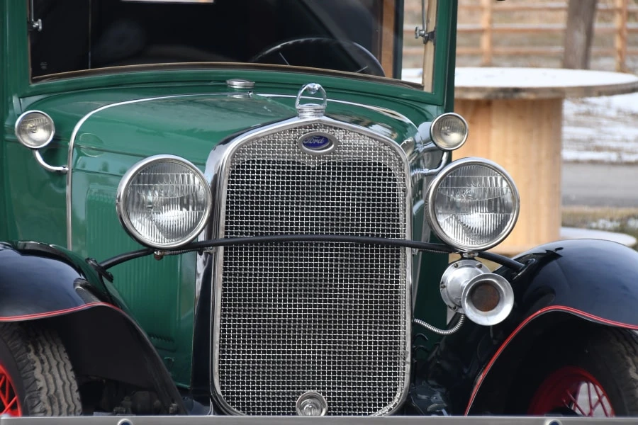 1930 Ford Model A Pickup & Model AA - Image 4 of 12
