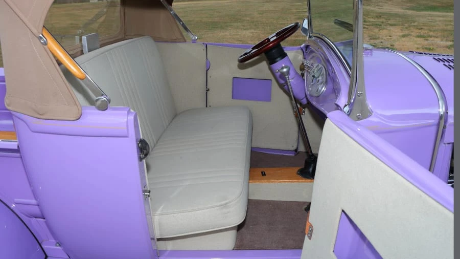 1930 Ford Model A Pickup & Model AA - Image 5 of 12