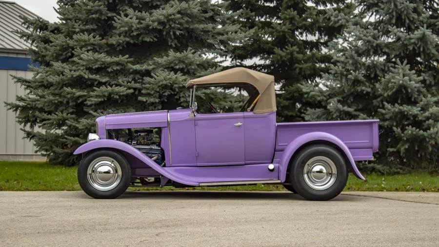 1930 Ford Model A Pickup & Model AA - Image 2 of 17