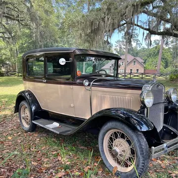 1930 Ford Model A 2-Door Sedan