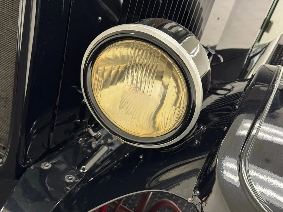 1930 International - Image 12 of 12