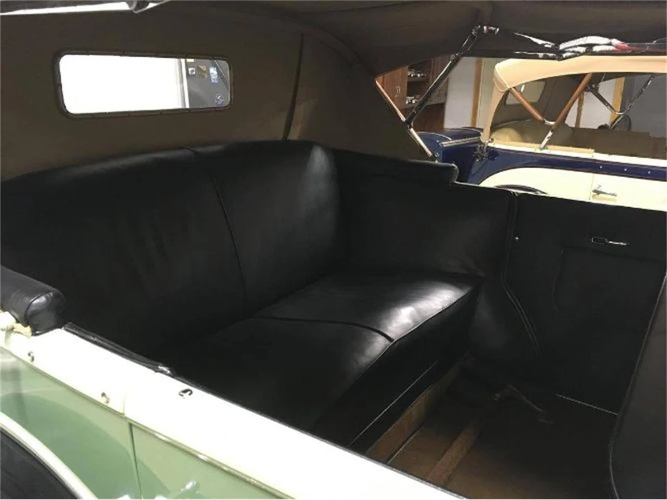 1930 LaSalle - Image 17 of 22