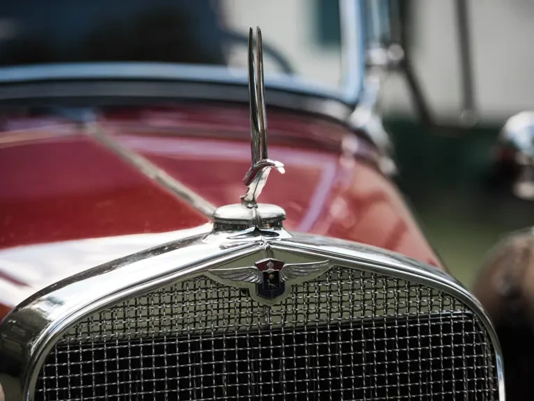 1930 LaSalle - Image 14 of 17