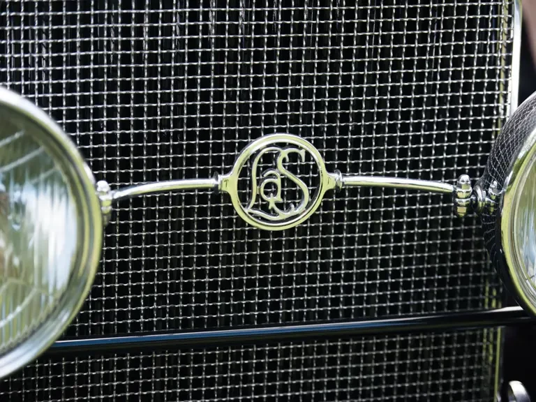 1930 LaSalle - Image 13 of 17