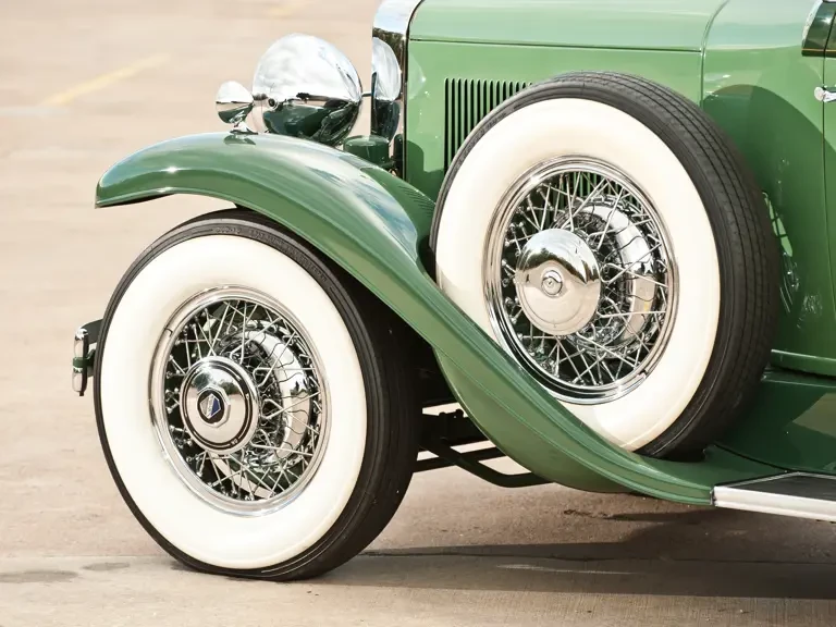 1930 LaSalle - Image 12 of 27