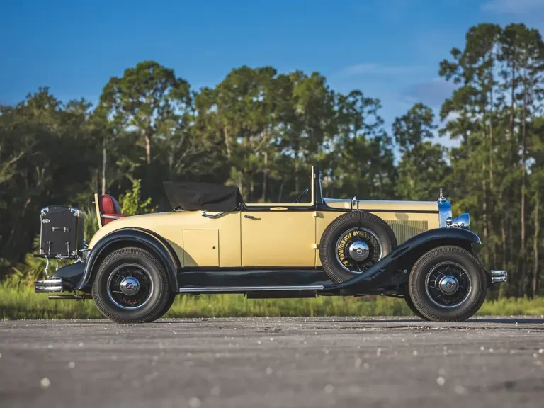 1930 LaSalle - Image 6 of 31