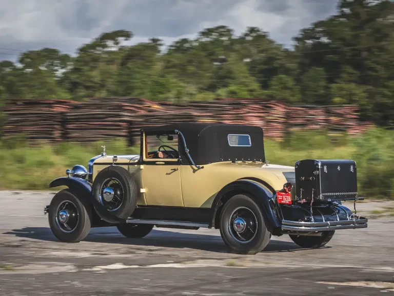1930 LaSalle - Image 26 of 31