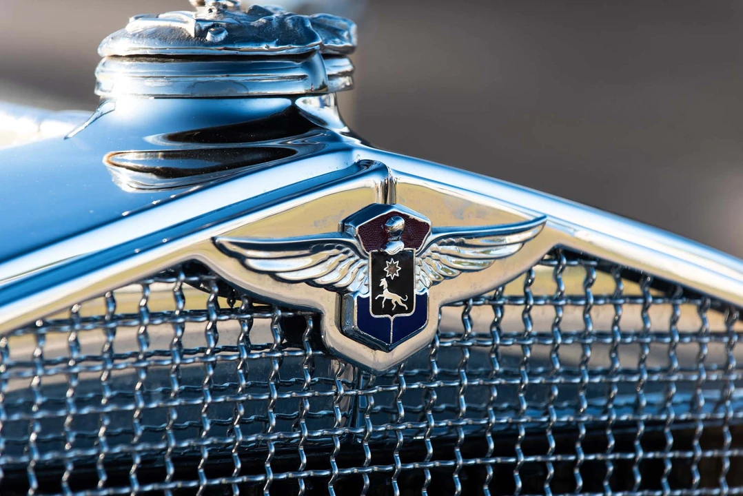 1930 LaSalle - Image 20 of 31