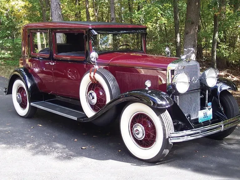 1930 LaSalle - Image 2 of 2