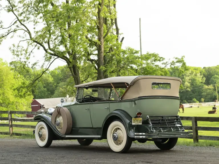 1930 LaSalle - Image 13 of 31