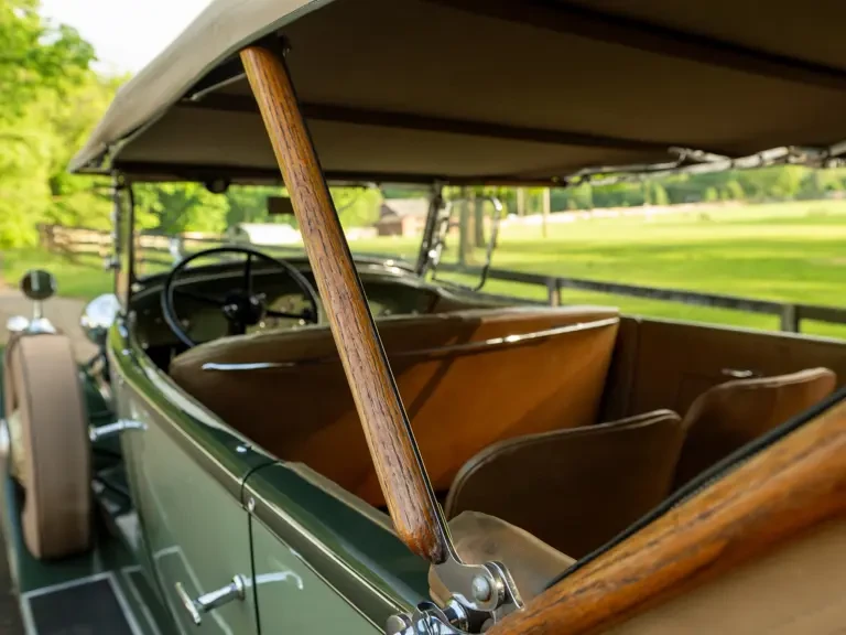 1930 LaSalle - Image 24 of 31