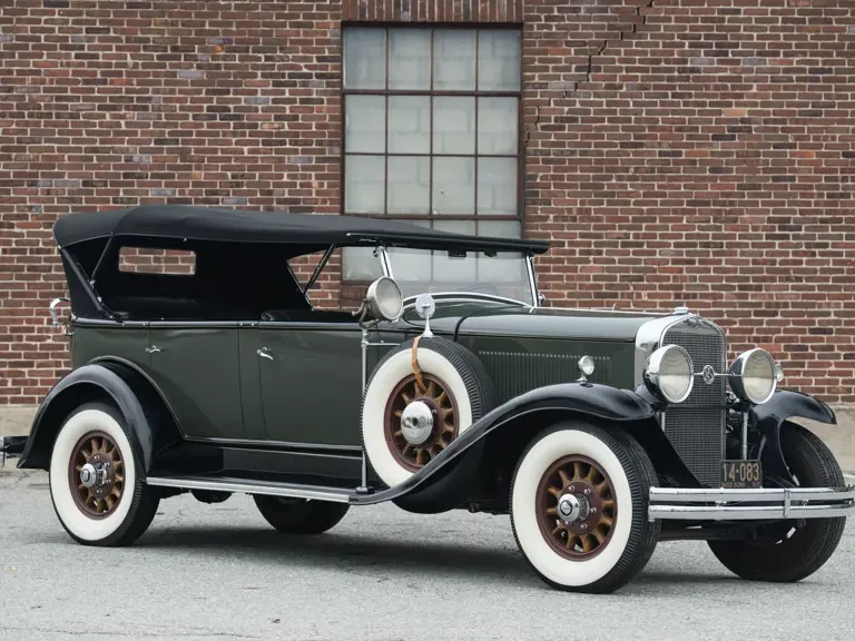 1930 LaSalle - Image 2 of 23