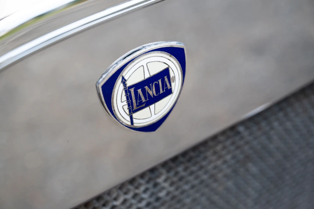 1930 Lancia - Image 3 of 31