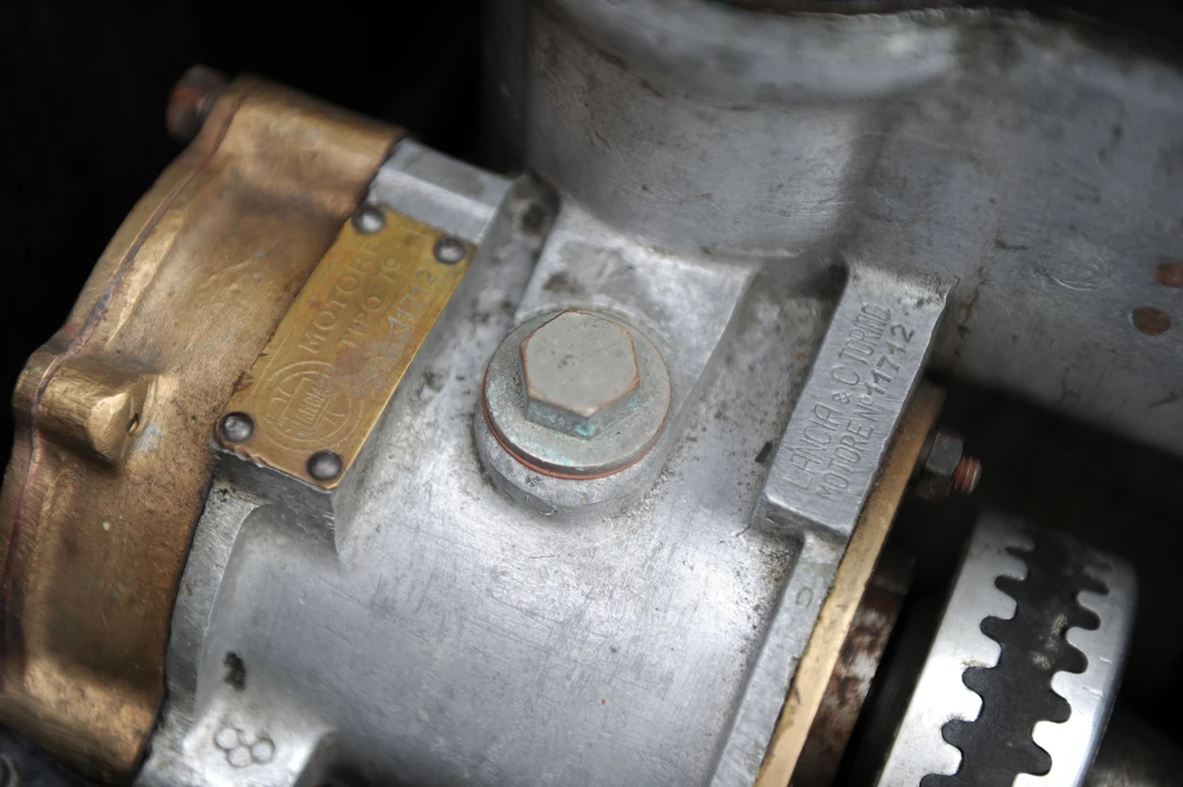 1930 Lancia - Image 8 of 16