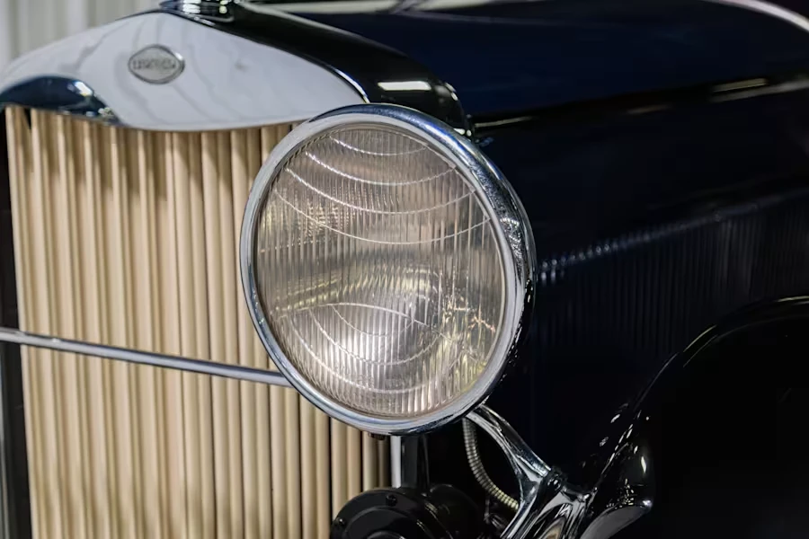 1930 Lincoln Town Car - Image 13 of 31