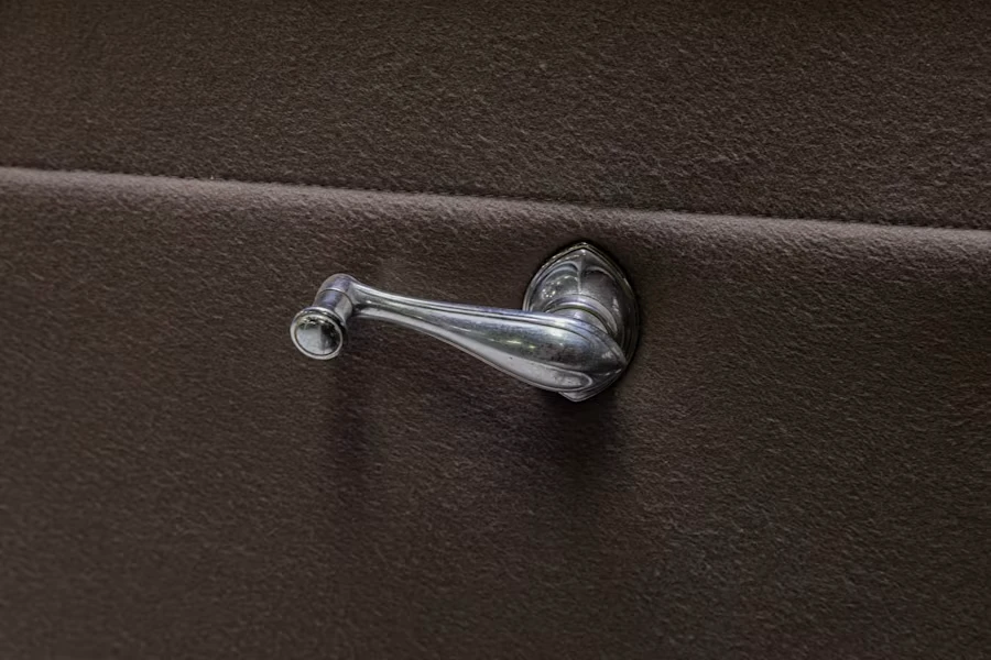 1930 Lincoln Town Car - Image 31 of 31