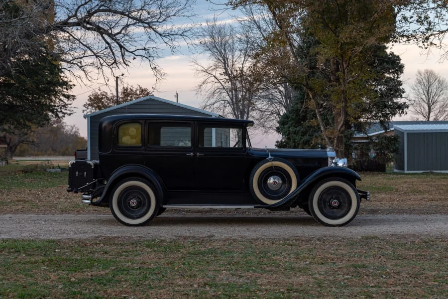 1930 Packard Eight - Image 2 of 18