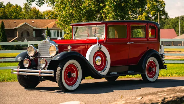 1930 Packard 726 Standard Eight Sedan