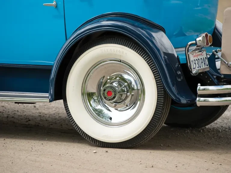 1930 Packard Eight - Image 12 of 31