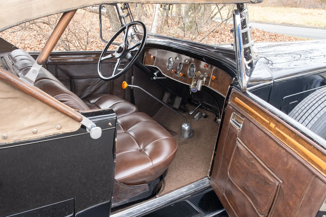 1930 Packard Eight - Image 5 of 31