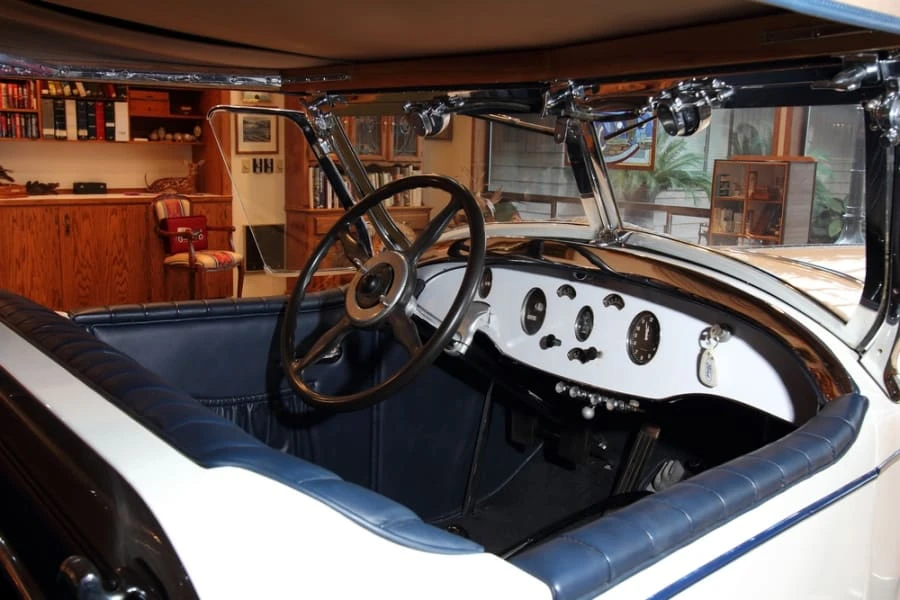 1930 Packard Eight - Image 4 of 11