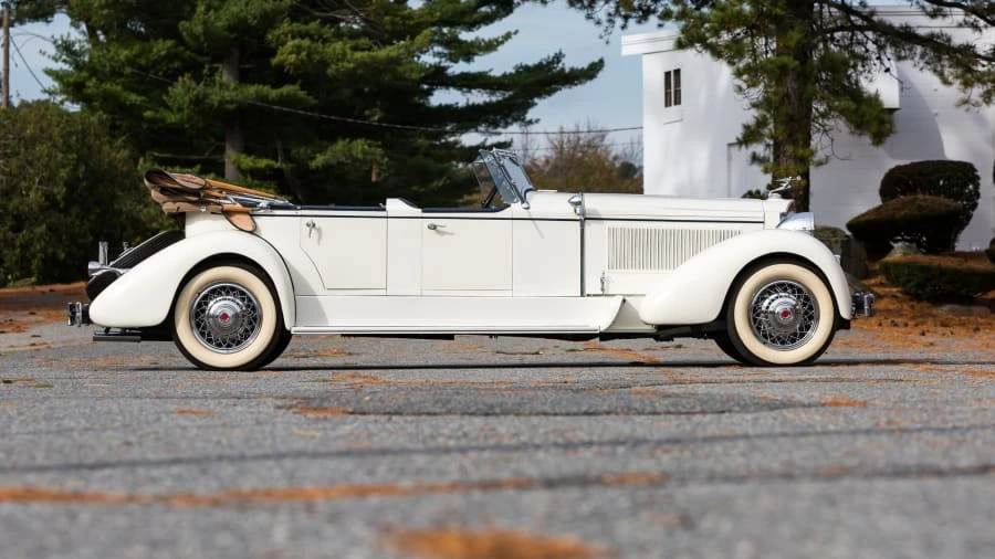 1930 Packard Eight - Image 2 of 20