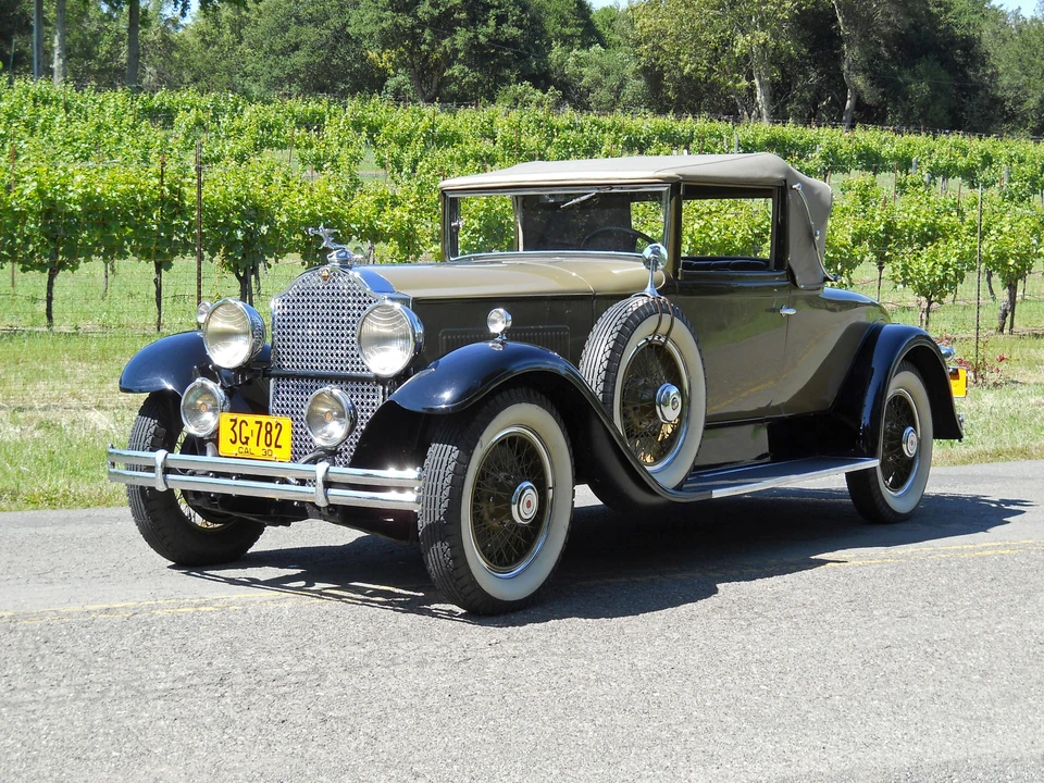 1930 Packard Eight - Image 9 of 12