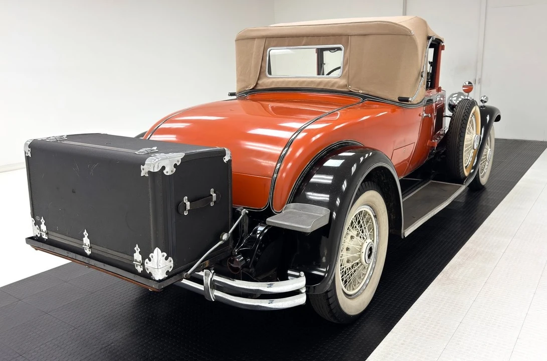 1930 Packard Eight - Image 8 of 31