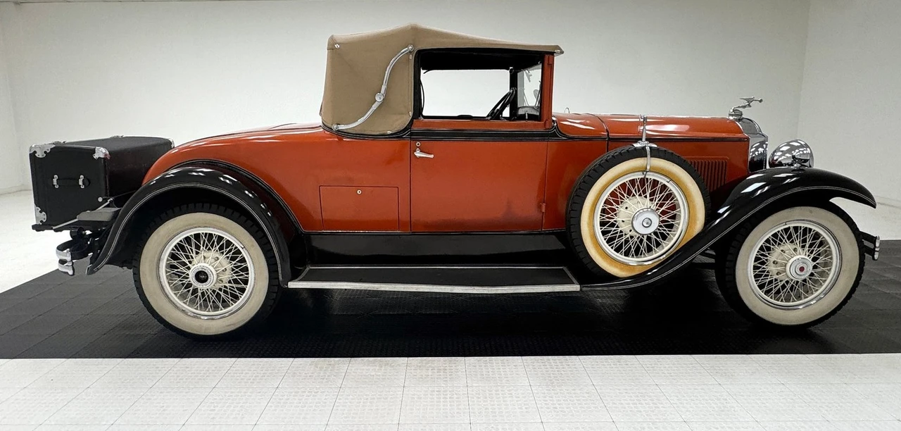 1930 Packard Eight - Image 9 of 31