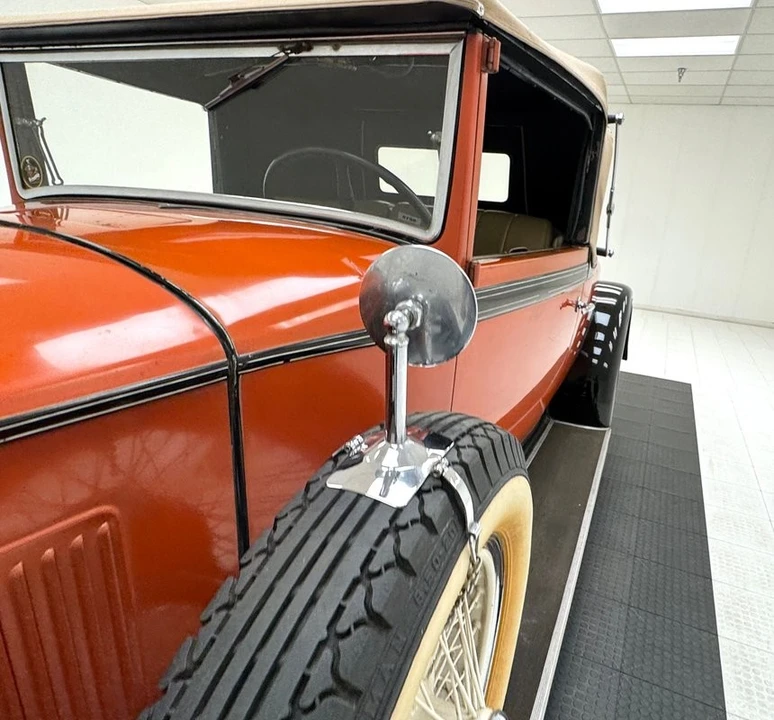 1930 Packard Eight - Image 18 of 31