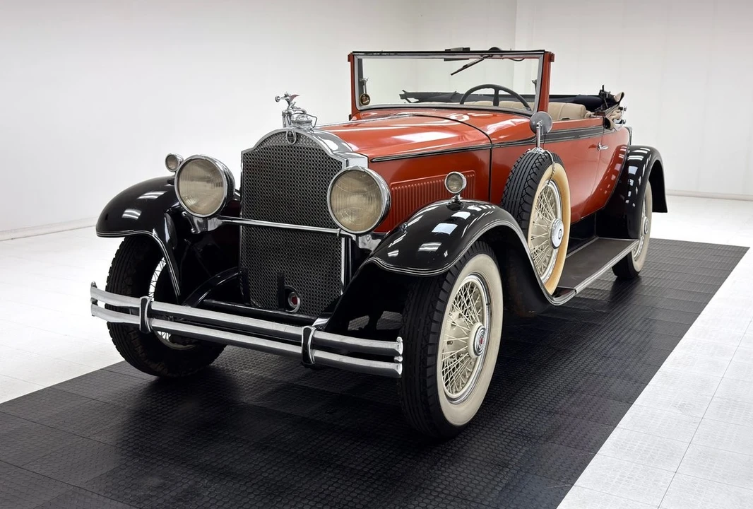 1930 Packard Eight - Image 2 of 31