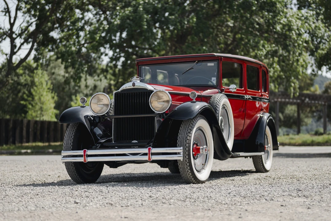 1930 Packard Eight - Image 2 of 31