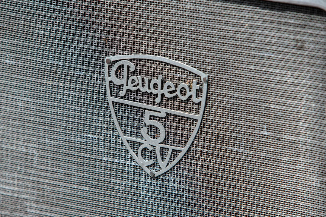 1930 Peugeot - Image 9 of 12