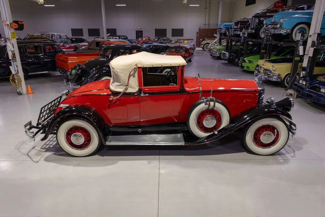 1930 Pierce-Arrow - Image 9 of 21